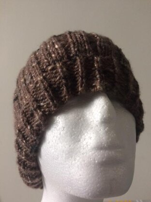 Easy peasy ribbed beanie © Seashells Designs