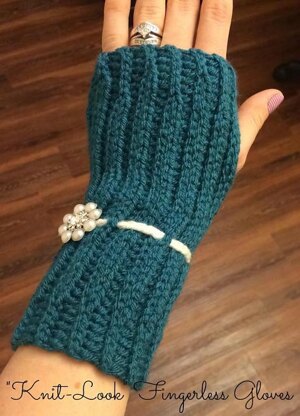 "Knit-Look" Fingerless Gloves