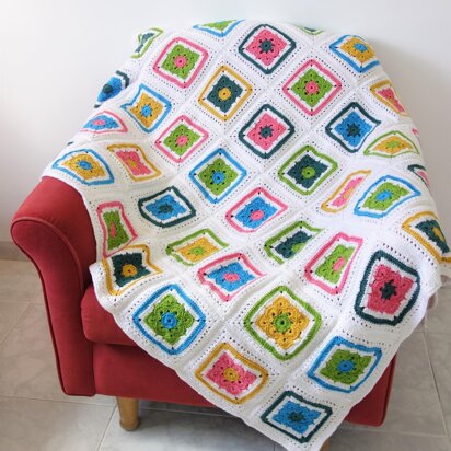 Flower Granny Square Throw Blanket