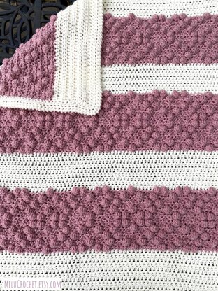 Double Sided Bobble Heart Blanket US terminology By Melu Crochet