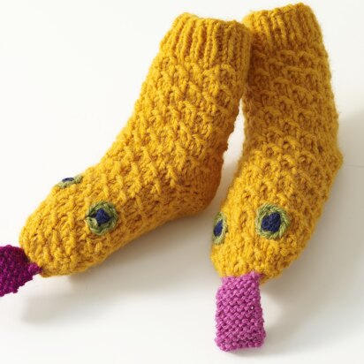Knit Child's Snake Socks in Lion Brand Wool-Ease - 70300AD