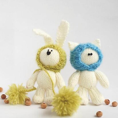 TWO FRIENDS : White cat in light blue hat and White rabbit in a light green hat - knitting pattern