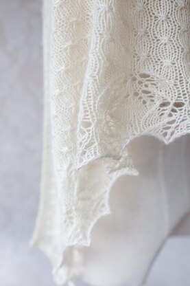 Puaka Shawlette