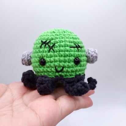 FREE PATTERN -HALLOWEEN OCTOPUS-Frankie Amigurumi Crochet Pattern