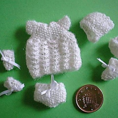 1:12th scale baby layette