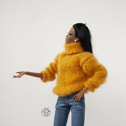 Yellow sweater for 12" dolls knitted flat