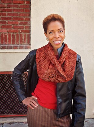 Dora Milaje Cowl