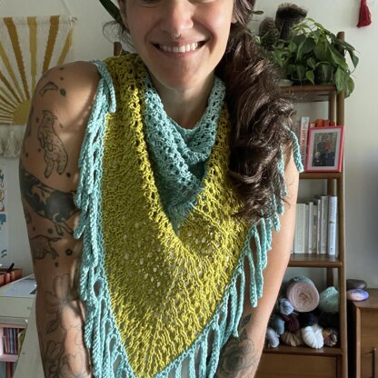 Summer Fringe Shawl