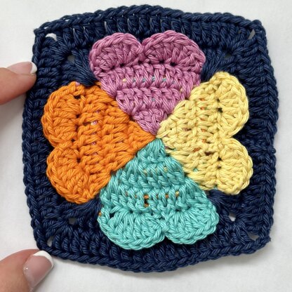 Four Hearts Granny Square