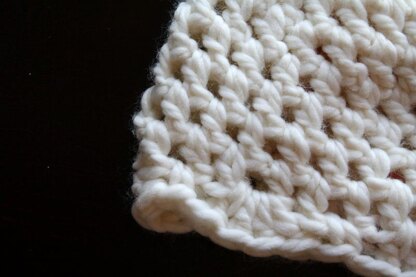 Bulky Crochet Knit Hat with Flower