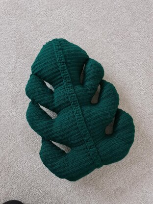 Crochet Monstera leaf Cushion