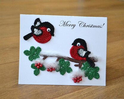 Robin embellishment. Crochet card topper. Bird applique. Robin on Rowan branch. Christmas decoration