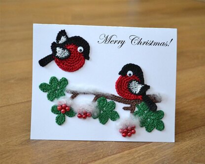 Robin embellishment. Crochet card topper. Bird applique. Robin on Rowan branch. Christmas decoration