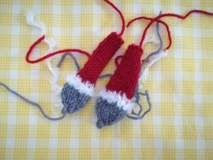 Toy Knitting Patterns Christmas- Knit gnome a cute soft toy a gift for son