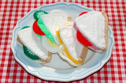 Crochet Pattern for a Selection of Sandwiches - Crocheted Food