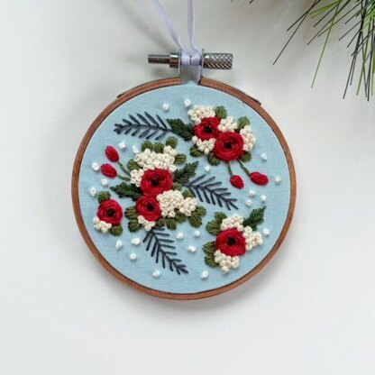 Easy Christmas ornament embroidery tutorial