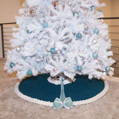 Fancy Christmas Tree Skirt