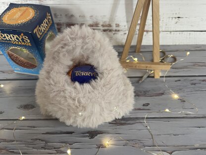 Fur Handbag Chocolate Orange Cover Knitting Pattern