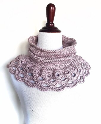 Victorian Cowl