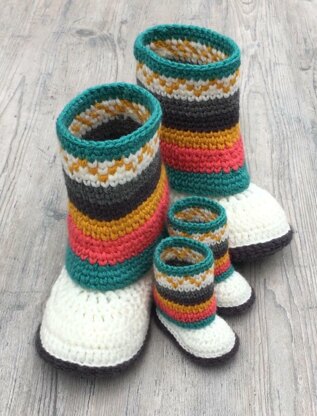 Fair Isle Mukluk Slippers- Crochet Pattern