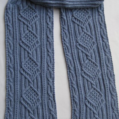 Coatbridge Cabled Scarf