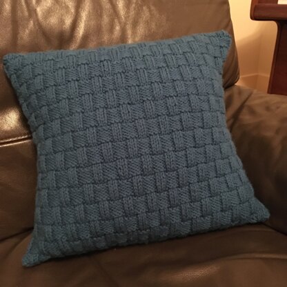 Basketweave cushion
