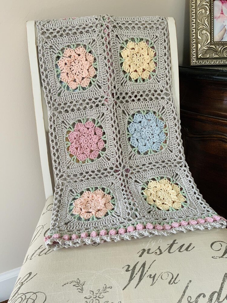 Flower baby blanket online crochet pattern