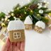 Christmas ornament gingerbread houses crochet pattern Christmas tree decor