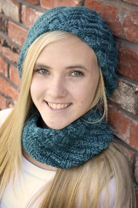 Herringbone Cowl