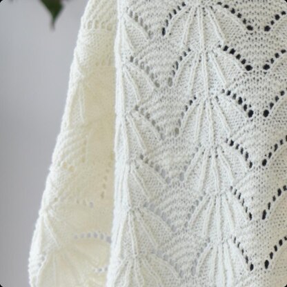 Sweetwater Wrap Knitting pattern by Sophia Minakais