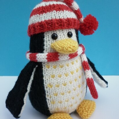 Plumley the Penguin - knitting pattern