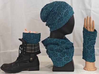 Chain Link Boot Cuffs