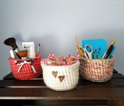 Simple Bolster Basket
