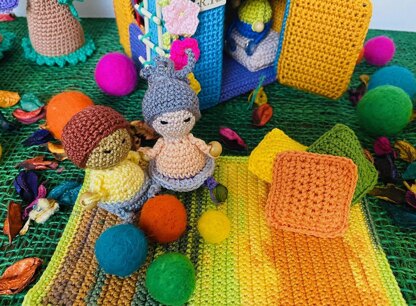 Amigurumi jungle of dreams - Fantasy jungle hut