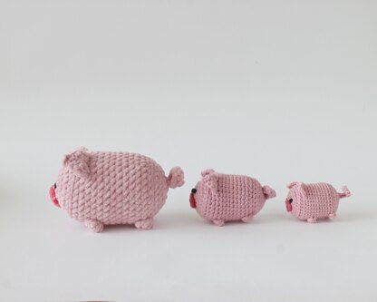 Hurka, the cylinder piglet crochet pattern