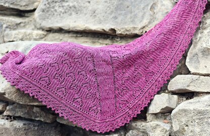 Isis Shawl