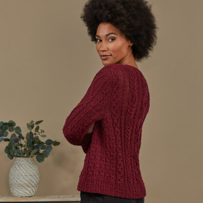 Wells Pullover - Jumper Knitting Pattern for Women in Tahki Yarns Superwash Merino Worsted Twist