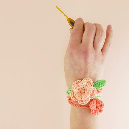 Floral Wrist Wraps