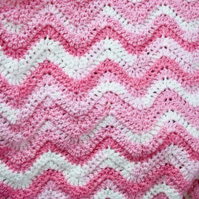 EASY BREEZY Ripple Baby Blanket