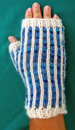 Bi-Color Fingerless Mitts