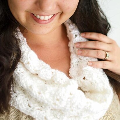 Venus Shell Infinity Scarf