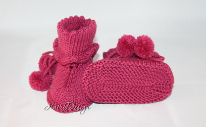 Baby booties from Drops Merino Extra Fine