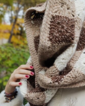 Gingham Triangle Shawl