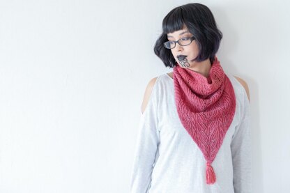 Whakairo Cowl