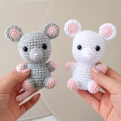 Crochet mouse pattern, easy crochet amigurumi pattern, crochet