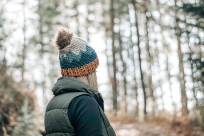 Mountain Range Hat