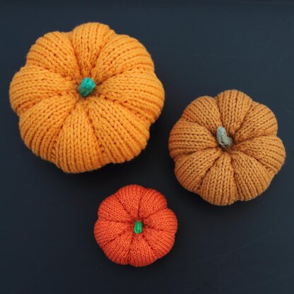 Snuggly Pumpkins