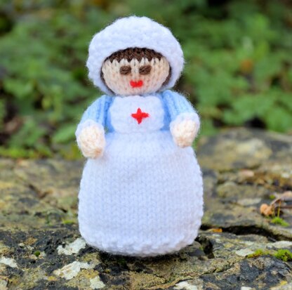 Miniature WWI Red Cross Nurse Doll Knitting Pattern - Toy Knitting Pattern