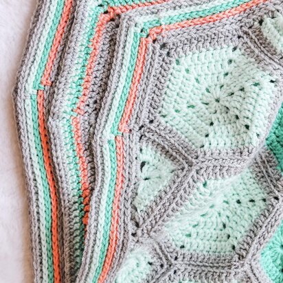 TL Yarn Crafts Hexis in Springtime PDF