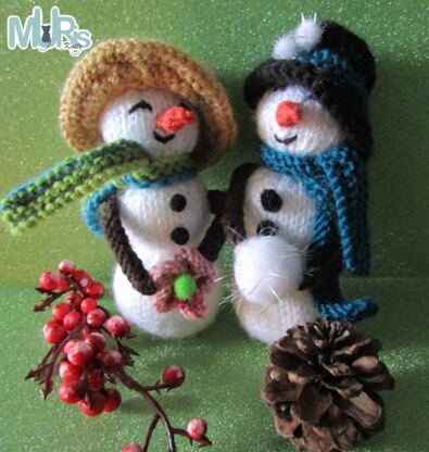 Stylish Snowmen Ornament